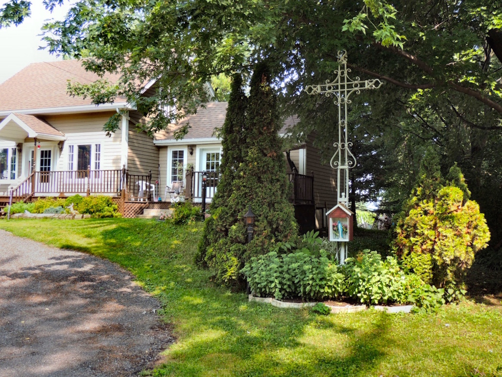 # saint-barthélémy 410 route du fleuve Gérald Arbour N6