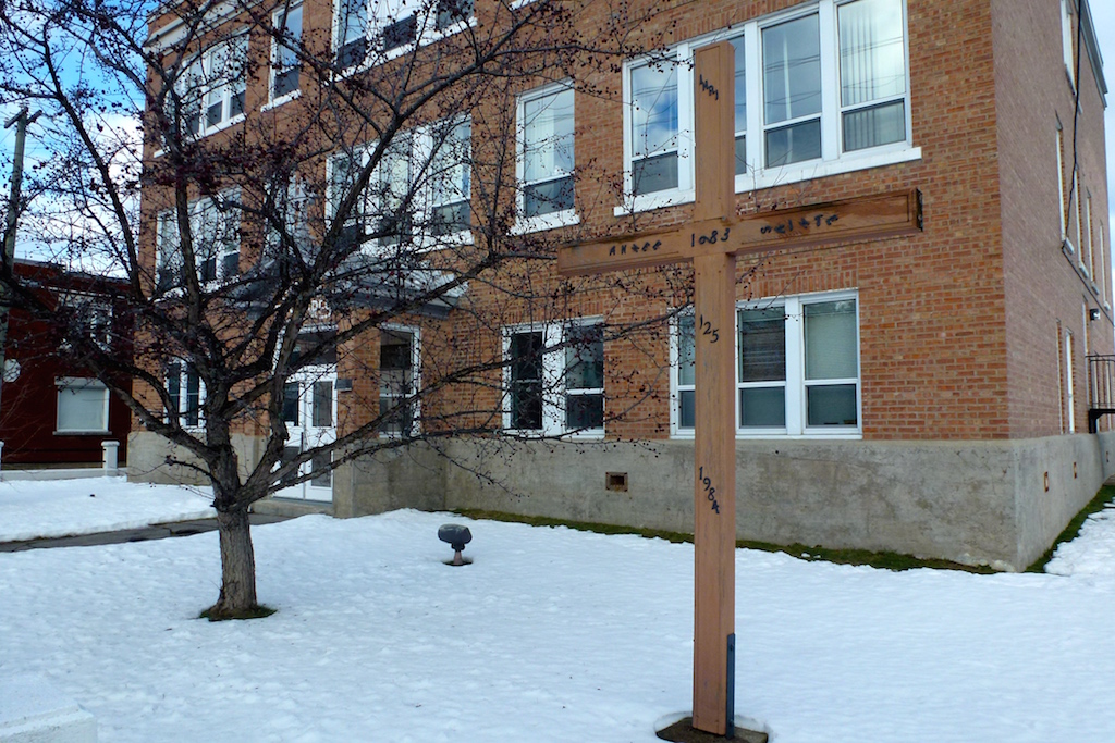 1200 , rue Principale