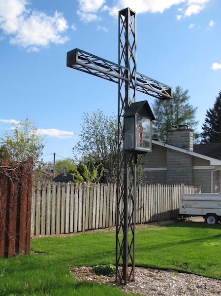 2384 notre-dame