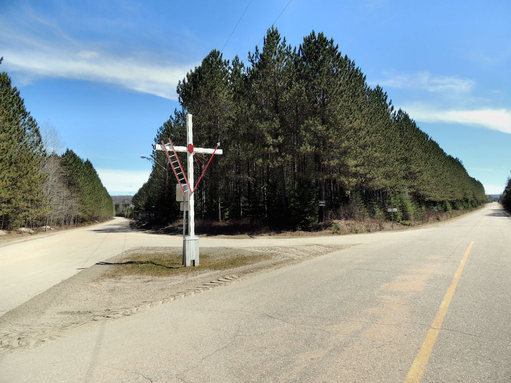 # lac-saint-paul chemin poissant et chemin du pérodeau Gérald Arbour N21